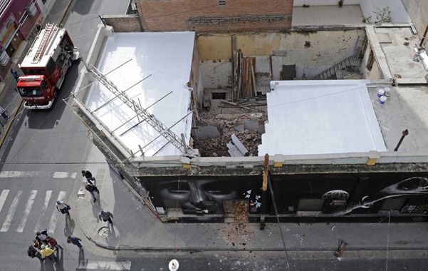 Se Derrumb El Techo De Una Obra En Pleno Centro Y Casi Desata Una Tragedia