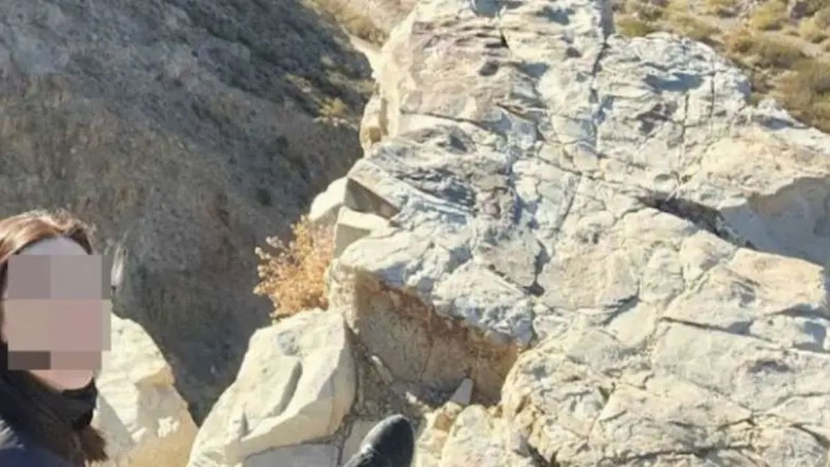 Una mujer murió al caer a un barranco al sacarse una selfie en el Cañón