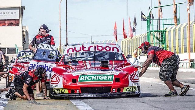 Chico De A Os Gan Carrera Tc Pista Mouras