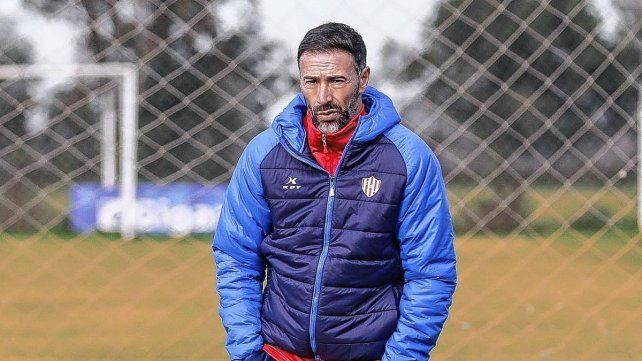 González define el once de Unión para visitar a Instituto