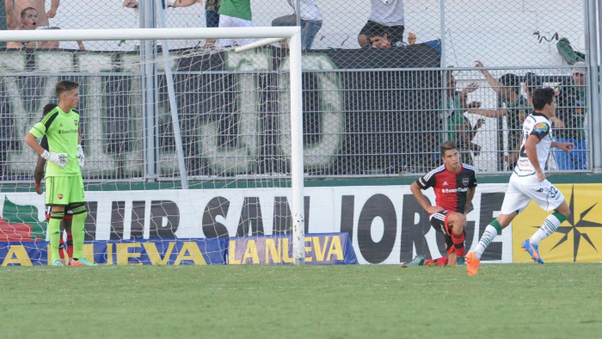 Newells Sufri Una Dur Sima Derrota Por Ante San Mart N En La