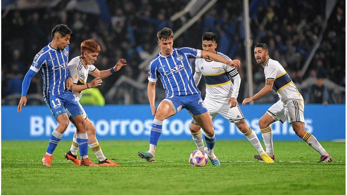 Boca la pasó mal en Mendoza y fue goleado por Godoy Cruz