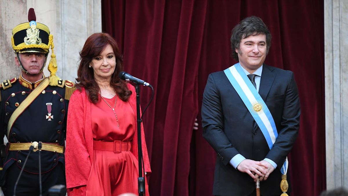 Cristina Kirchner rompió el silencio con duras críticas a Javier Milei