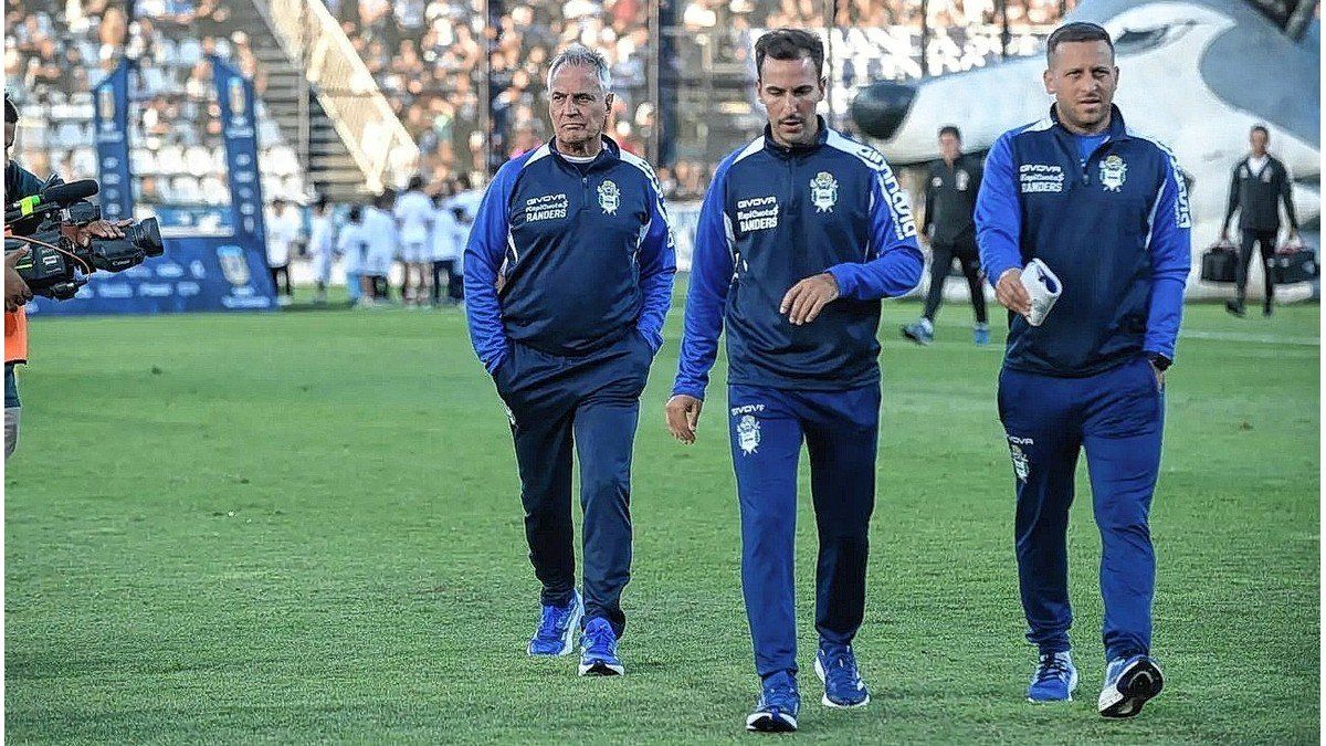 Madelón hará dos cambios en Gimnasia para jugar el clásico