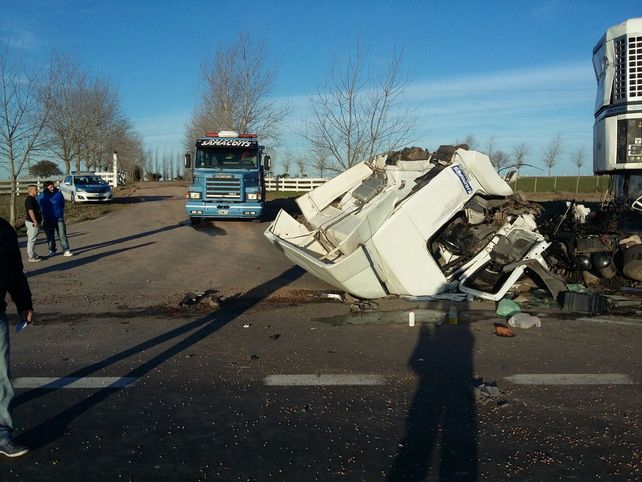 Camionero sanjuanino sufrió múltiples fracturas en un accidente en la