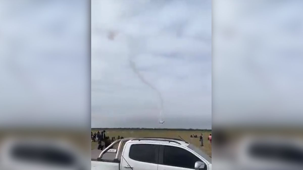 Impresionante Accidente En Chaco Una Avioneta Se Desplom Durante Un