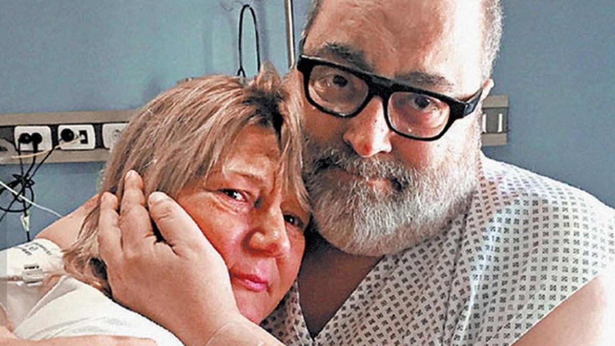 El emotivo abrazo entre Jorge Lanata y Nora la mujer que le donó el riñón