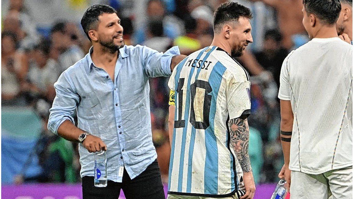 Para Kun Agüero Messi buscó la felicidad