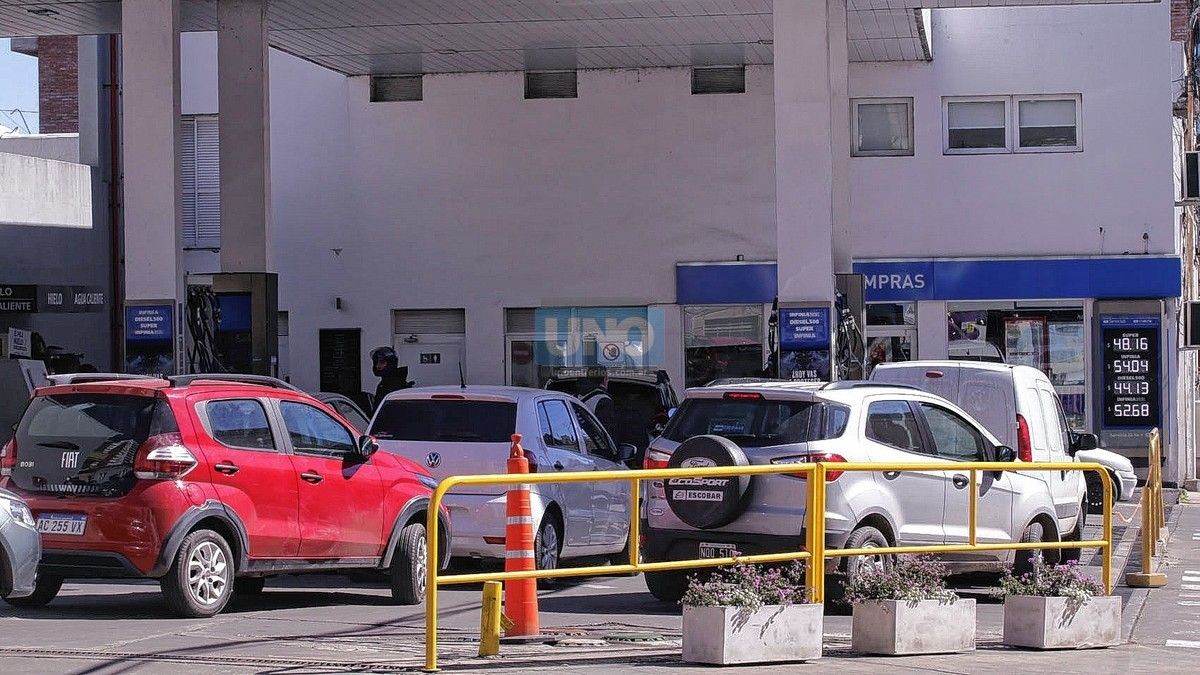 Combustibles Cu Nto Subir N La Nafta Y El Gasoil En El