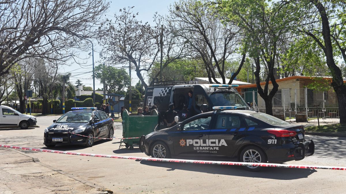 Macabro Hallazgo De Un Feto En Un Contenedor De Basura En Rosario