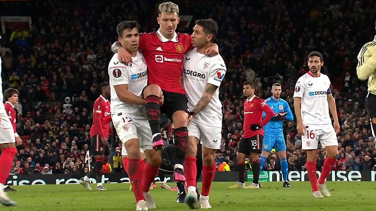 Preocupa La Lesi N De Lisandro Mart Nez Que Sali Llorando De La Cancha