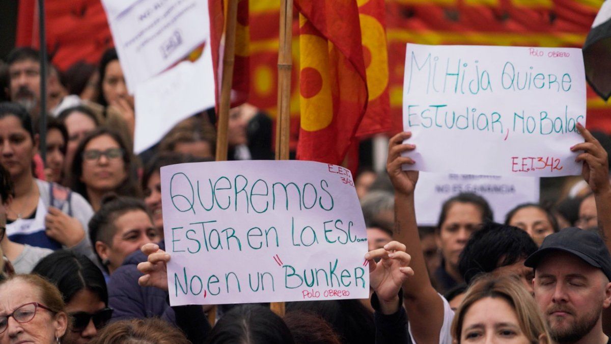 Amsafe Rosario convocó a un paro docente para este miércoles debido a