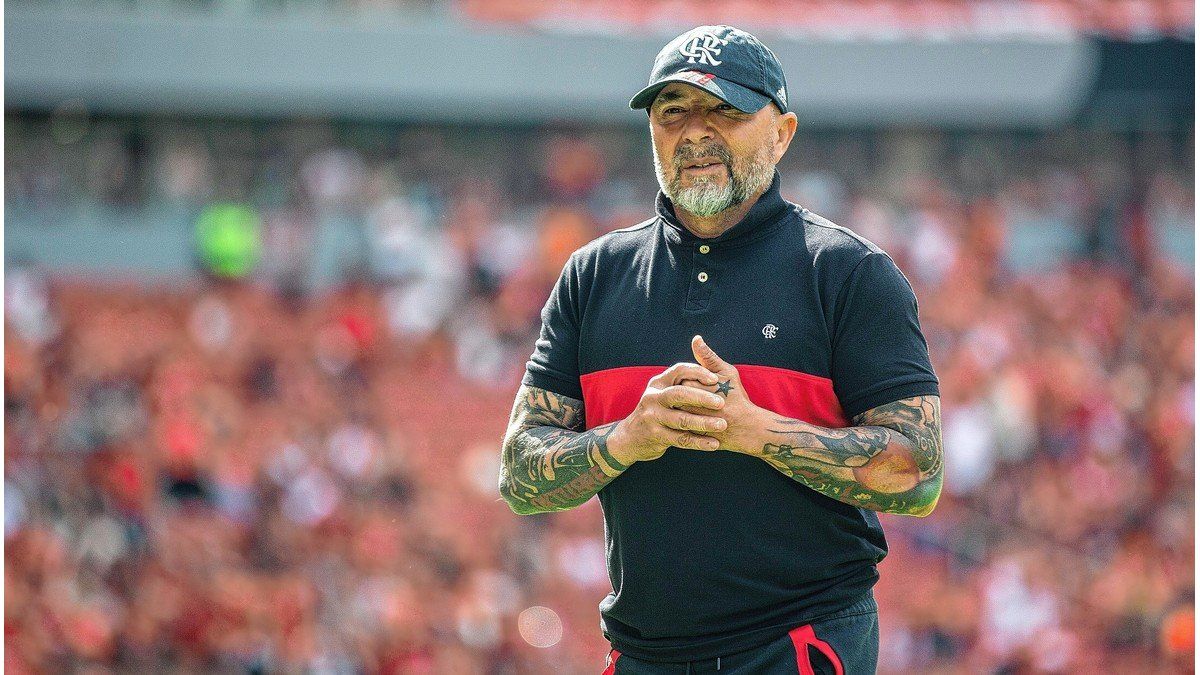 Sampaoli seguirá en Flamengo tras el despido de su preparador físico