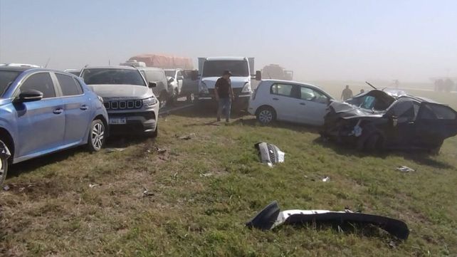 Tormenta De Viento Provoc Un Choque Que Involucr A Veh Culos En La