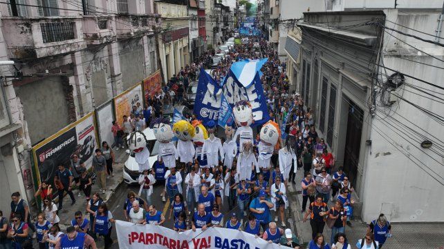 Paro docente este miércoles las escuelas públicas estarán cerradas y