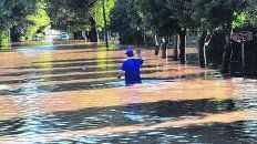 Desastres ambientales. Las inundaciones jaquean varios lugares. Desastres ambientales. Las inundaciones jaquean varios lugares.