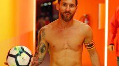 un beso en la ingle, el ultimo tatuaje que messi dejo entrever tras el triplete en barcelona un beso en la ingle, el ultimo tatuaje que messi dejo entrever tras el triplete en barcelona