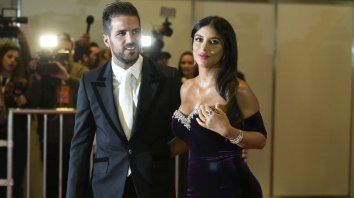 la respuesta de cesc fabregas a una fan que exploto en twitter la respuesta de cesc fabregas a una fan que exploto en twitter