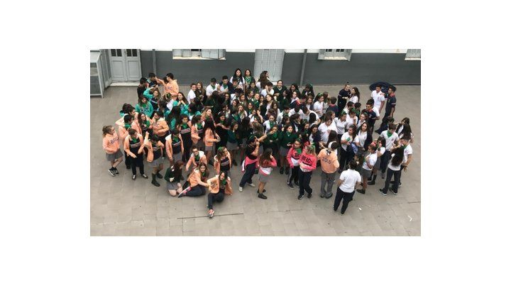 Aborto: alumnos de un colegio católico de la zona sur se 