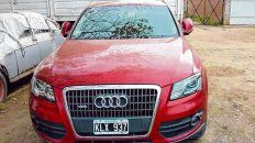 Caminado. Cuando apareció el domingo, El Audi de la víctima tenía unos 300 kilómetros más que al ser robado. Caminado. Cuando apareció el domingo, El Audi de la víctima tenía unos 300 kilómetros más que al ser robado.