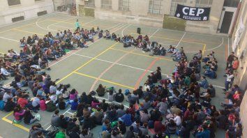 Tomado. El patio del Politécnico, en una jornada durante las huelgas. Tomado. El patio del Politécnico, en una jornada durante las huelgas.