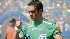 Patricio Loustau tuvo a su cargo el duelo rosarino en cancha de Arsenal de Sarandí. Patricio Loustau tuvo a su cargo el duelo rosarino en cancha de Arsenal de Sarandí.