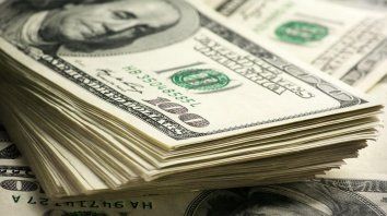 la cotizacion del dolar volvio a tocar los 40 pesos la cotizacion del dolar volvio a tocar los 40 pesos