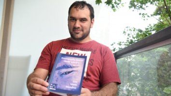 Luchador. Luis María Mondino y el libro que narra su experiencia. Luchador. Luis María Mondino y el libro que narra su experiencia.