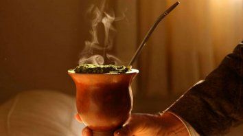 La argentinidad al palo. El mate será emoji. La argentinidad al palo. El mate será emoji.