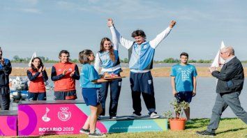 Vela. Los hermanos rosarinos Florencia y Federico Buiatti fueron de bronce en Snipe. Vela. Los hermanos rosarinos Florencia y Federico Buiatti fueron de bronce en Snipe.