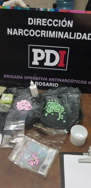 Dos rosarinos detenidos con drogas de diseño cuando iban a una fiesta electrónica