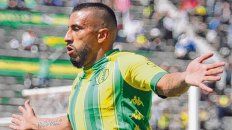 ¿Trae los gritos? El delantero les dijo a los dirigentes de Central y Aldosivi que quiere jugar en Arroyito. ¿Trae los gritos? El delantero les dijo a los dirigentes de Central y Aldosivi que quiere jugar en Arroyito.