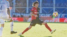 Buen pie. El Gato es uno de los jugadores que pretende retener el entrenador leproso Frank Kudelka. Buen pie. El Gato es uno de los jugadores que pretende retener el entrenador leproso Frank Kudelka.