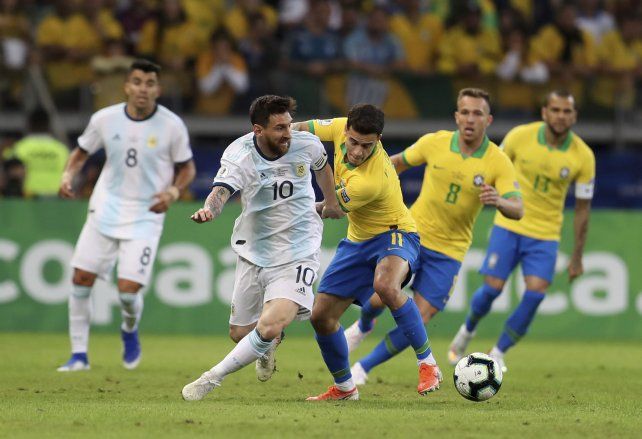 Argentina jugó bien, pero no ligó, cayó ante Brasil y se despidió de la Copa América