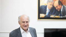 Parrilli. Se volvieron violentos, lo único que hacen es agraviar, aseguró respecto de Cambiemos. Parrilli. Se volvieron violentos, lo único que hacen es agraviar, aseguró respecto de Cambiemos.