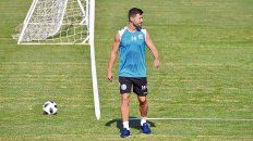 Tironeado. Lértora quiere jugar en Ñuls, pero Belgrano negocia con Colón. Aún no está definido el destino. Tironeado. Lértora quiere jugar en Ñuls, pero Belgrano negocia con Colón. Aún no está definido el destino.