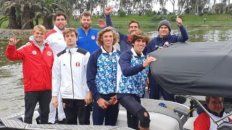 Previo a la definición. Los finalistas, entre ellos en la lancha, los hermanos Giorgis. Previo a la definición. Los finalistas, entre ellos en la lancha, los hermanos Giorgis.