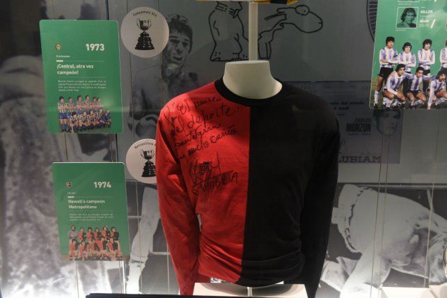 Una de las tantos modelos de camiseta de Newell