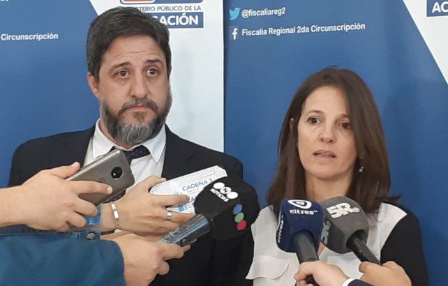 Los fiscales Matias Edery y Mar&iacute;a Eugenia Irribaren, de la Agencia de Criminalidad Organizada y Delitos Complejos.