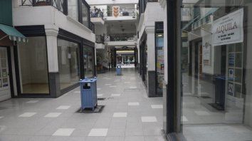 Advertencia. Comerciantes insistieron en que se debe terminar con la revitalización del casco histórico. Advertencia. Comerciantes insistieron en que se debe terminar con la revitalización del casco histórico.