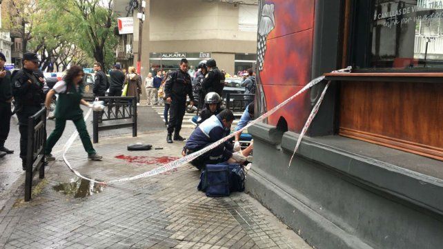 El delincuente herido es asistido en Montevideo e Italia