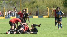 La alegría fue toda rojinegra. Las chicas leprosas celebraron en Cosecha. Fueron superiores durante todo el desarrollo. La alegría fue toda rojinegra. Las chicas leprosas celebraron en Cosecha. Fueron superiores durante todo el desarrollo.
