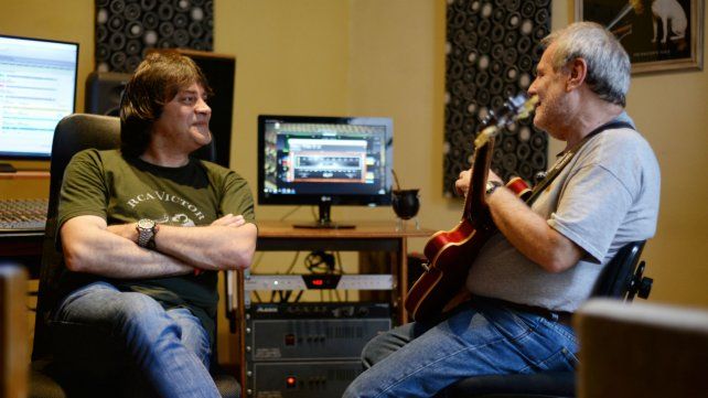 Bonzo junto a Claudio Gabis.