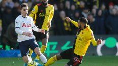 Puro talento. Lo Celso mostró sus credenciales futbolísticas con la camiseta de Tottenham, club que comprará su pase. Puro talento. Lo Celso mostró sus credenciales futbolísticas con la camiseta de Tottenham, club que comprará su pase.