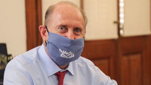 #YoMeQuedoEnCasa. Perotti destacó "la presencia del Ejército en la distribución".