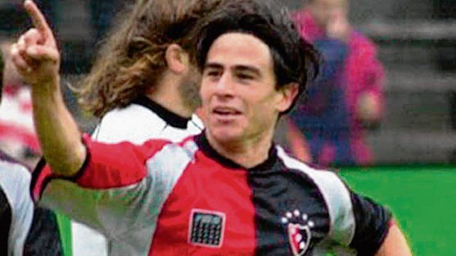 Mauro Rosales. Una de las grandes apariciones del semillero leproso en el final del siglo pasado, que luego no gravit&oacute; en River. Con la selecci&oacute;n fue campe&oacute;n Sub 20 en 2001 y gan&oacute; el oro ol&iacute;mpico en 2004.