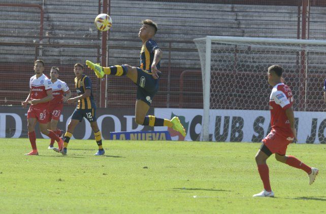 Pereyra debut&oacute; desde muy chico, de la mano del Chacho Coudet
