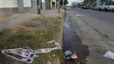 La víctima fue hallada tendida en el suelo, en la esquina de Campbell y Génova. La víctima fue hallada tendida en el suelo, en la esquina de Campbell y Génova.