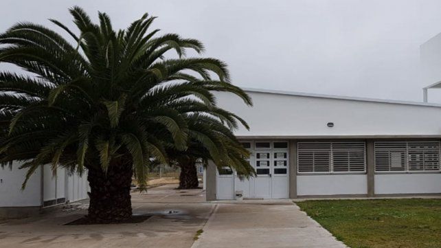 El edificio propio para la escuela secundaria es una obra a punto de finalizar.