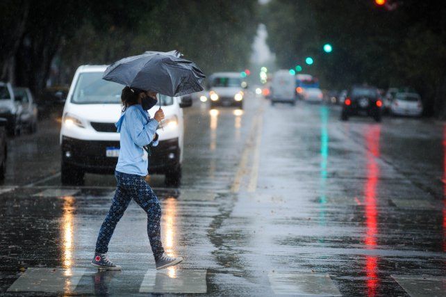 El tiempo en Rosario: miércoles con chaparrones y baja sensación térmica